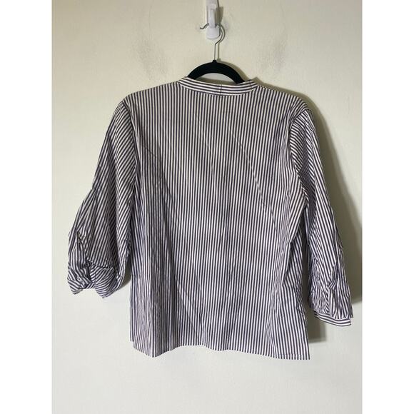 Ann Taylor Blue White Stripe Long Sleeve Cotton Button Up Shirt Sz M - Picture 2 of 3